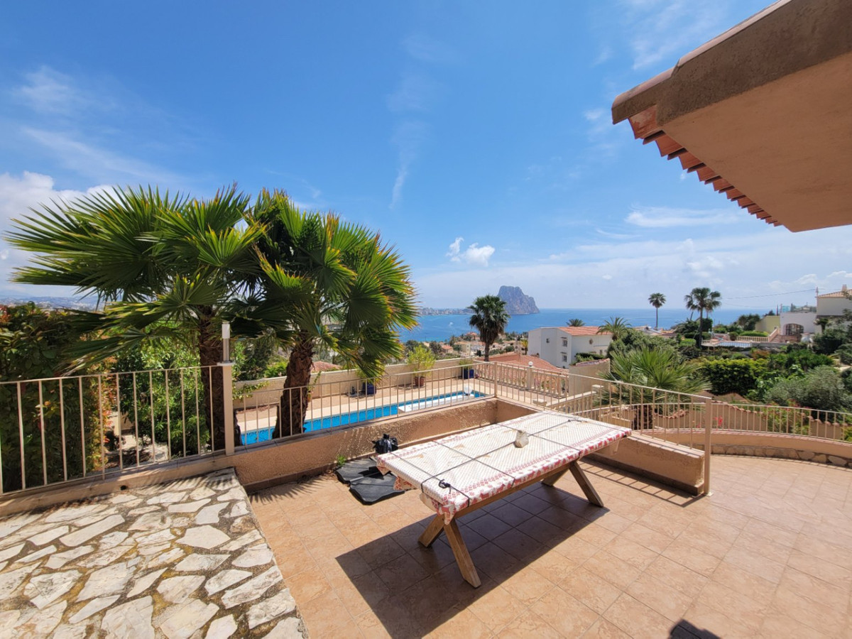 4 Bed Townhouse for sale in Calpe Costa Blanca, Alicante, Spain