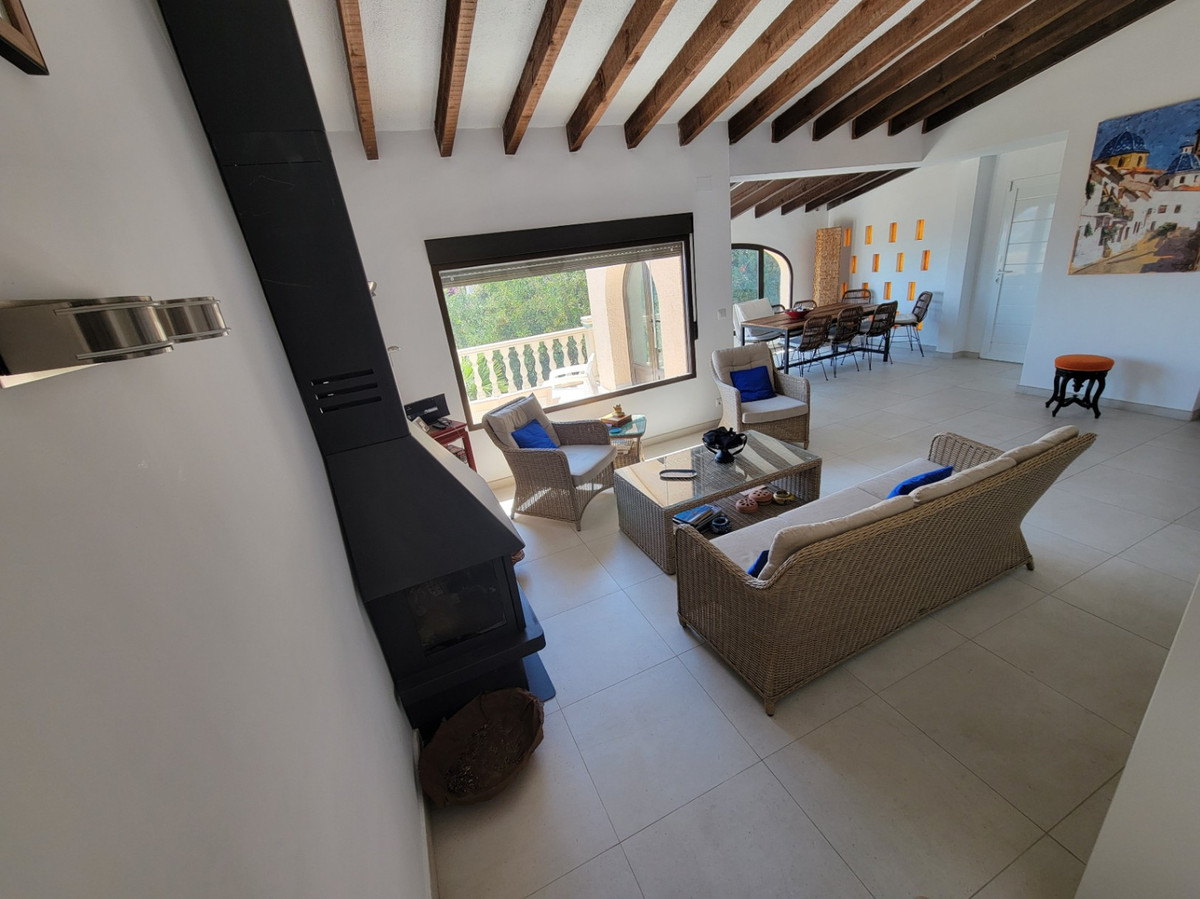 4 Bed Townhouse for sale in Calpe Costa Blanca, Alicante, Spain