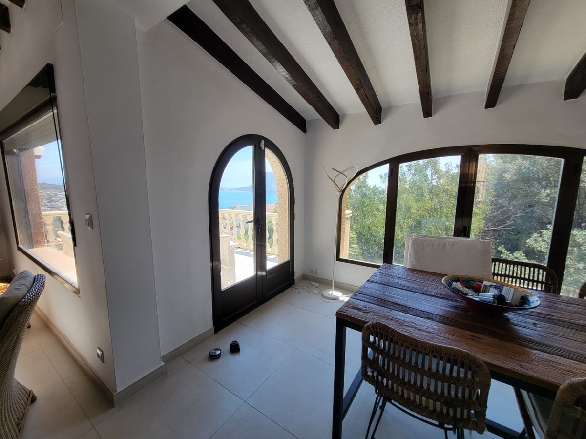 4 Bed Townhouse for sale in Calpe Costa Blanca, Alicante, Spain