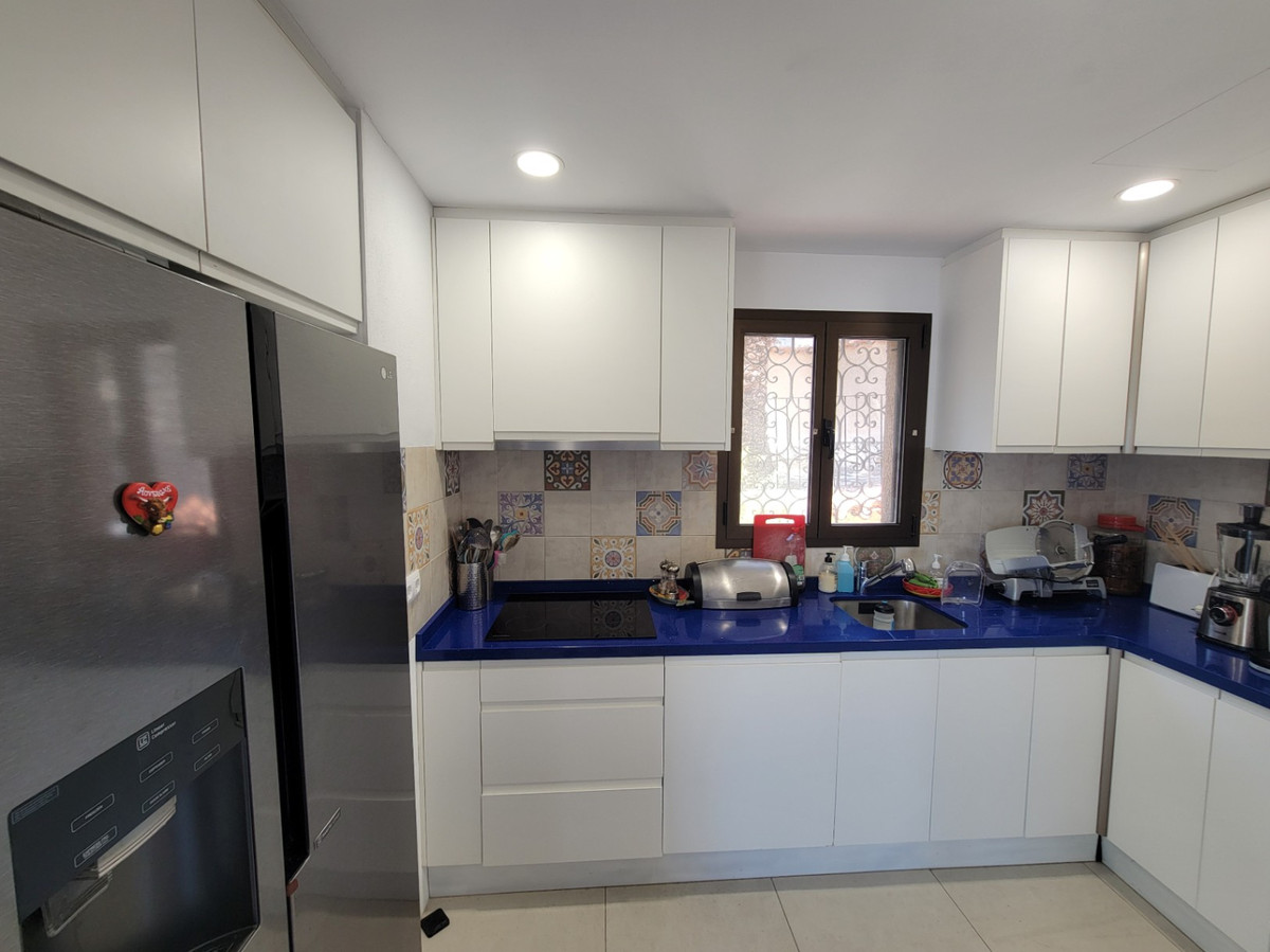 4 Bed Townhouse for sale in Calpe Costa Blanca, Alicante, Spain