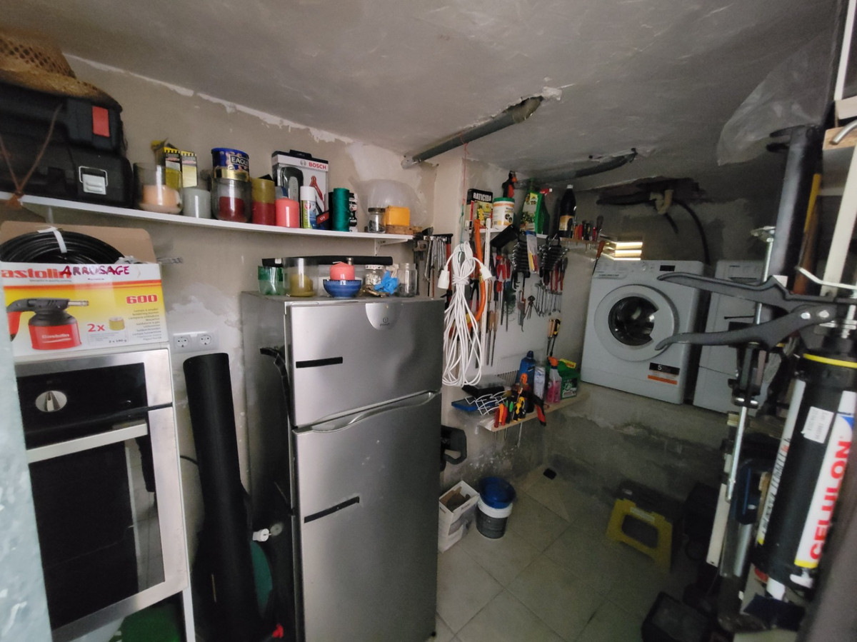 4 Bed Townhouse for sale in Calpe Costa Blanca, Alicante, Spain