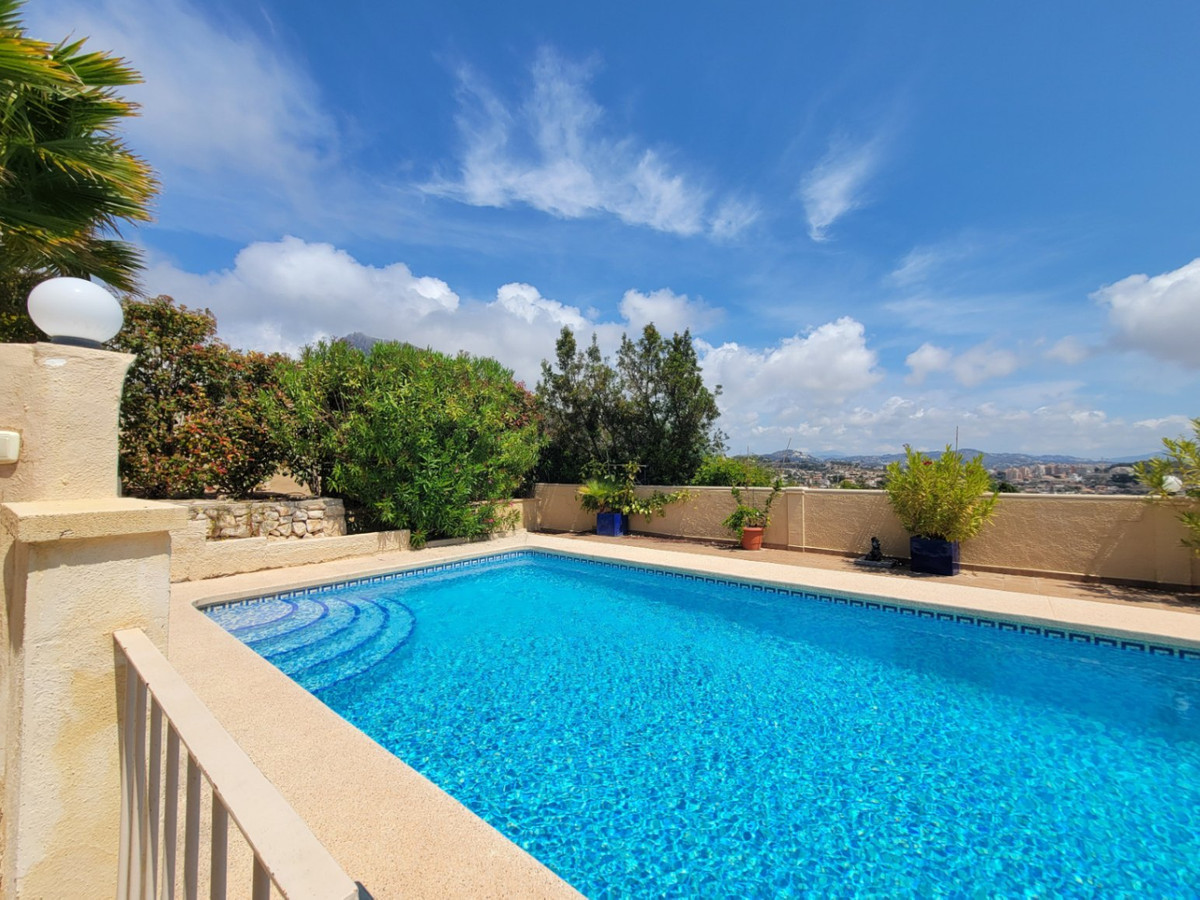 4 Bed Townhouse for sale in Calpe Costa Blanca, Alicante, Spain