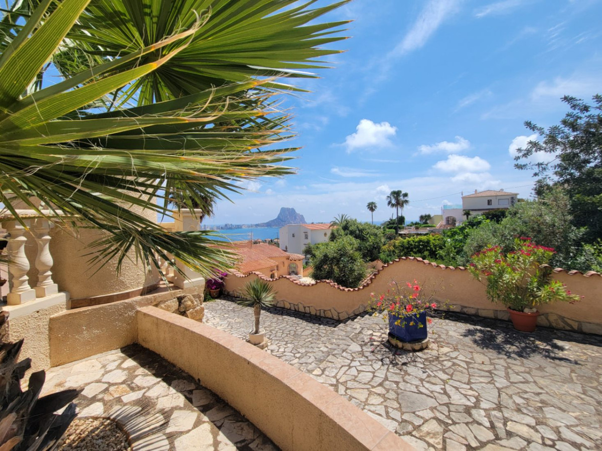 4 Bed Townhouse for sale in Calpe Costa Blanca, Alicante, Spain