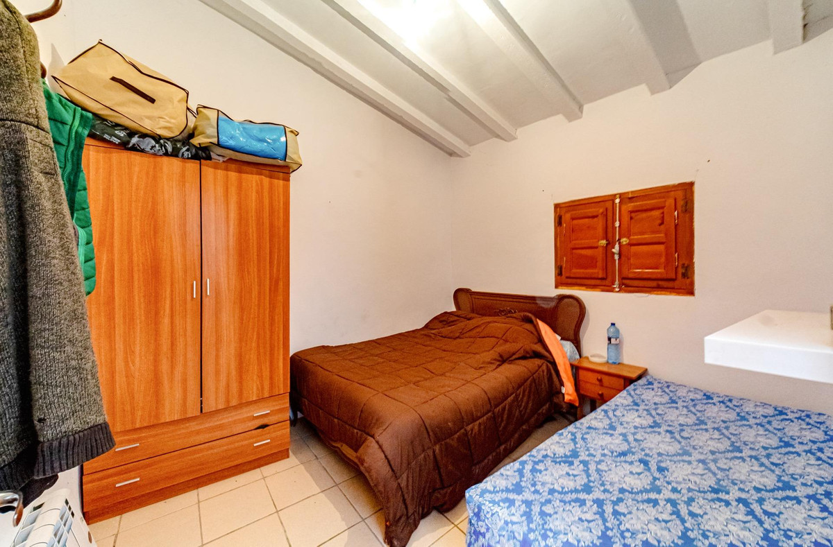 3 Bed Townhouse for sale in Relleu Costa Blanca, Alicante, Spain