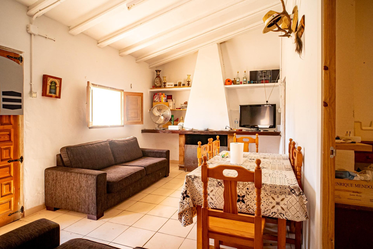3 Bed Townhouse for sale in Relleu Costa Blanca, Alicante, Spain