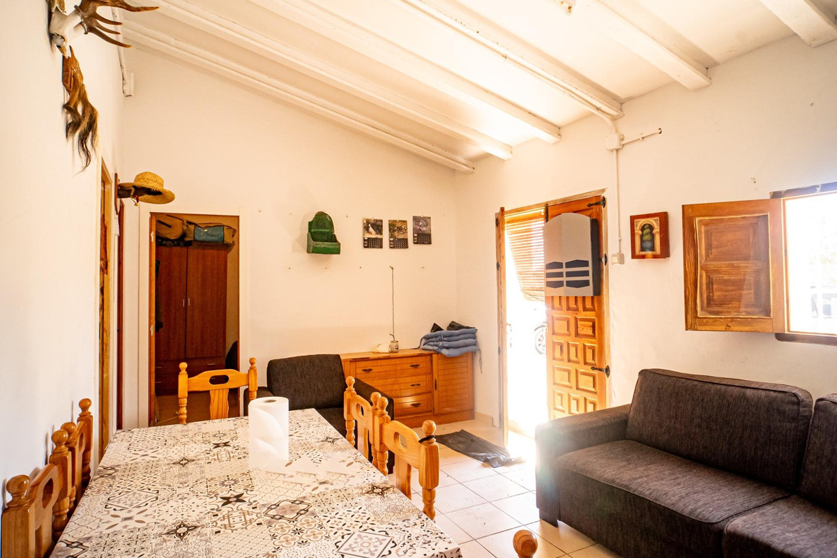 3 Bed Townhouse for sale in Relleu Costa Blanca, Alicante, Spain