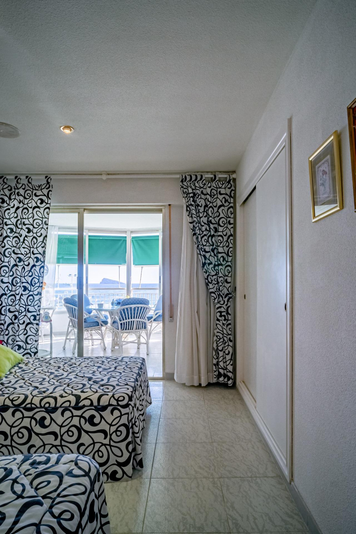 Se vende Apartamento Planta Media de 4 dormitorios en Costa Blanca, Alicante, España