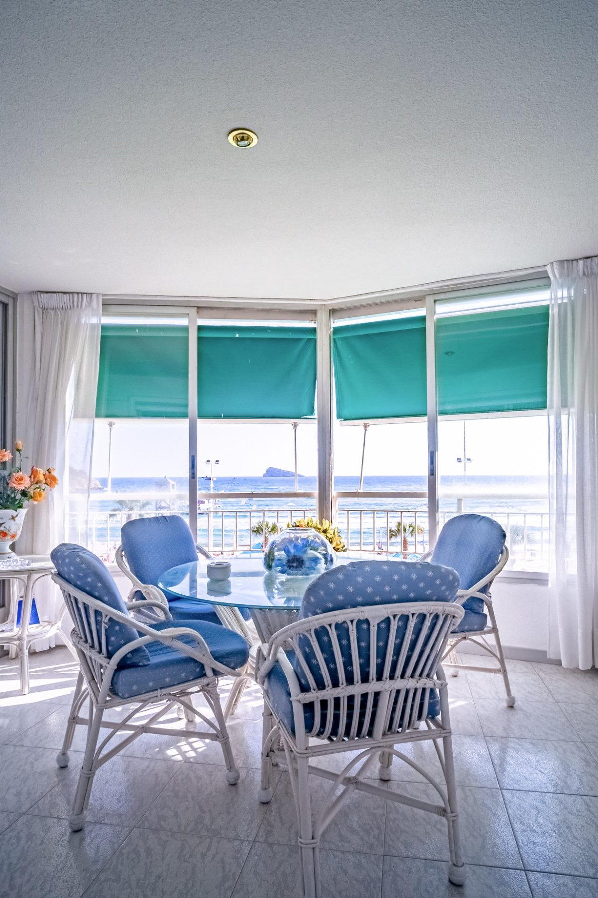 Se vende Apartamento Planta Media de 4 dormitorios en Costa Blanca, Alicante, España