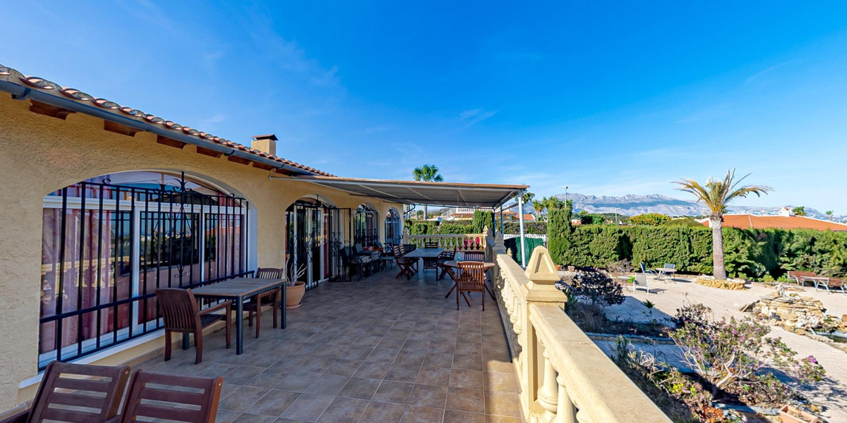 Se vende Villa - Chalet de 8 dormitorios en Costa Blanca, Alicante, España