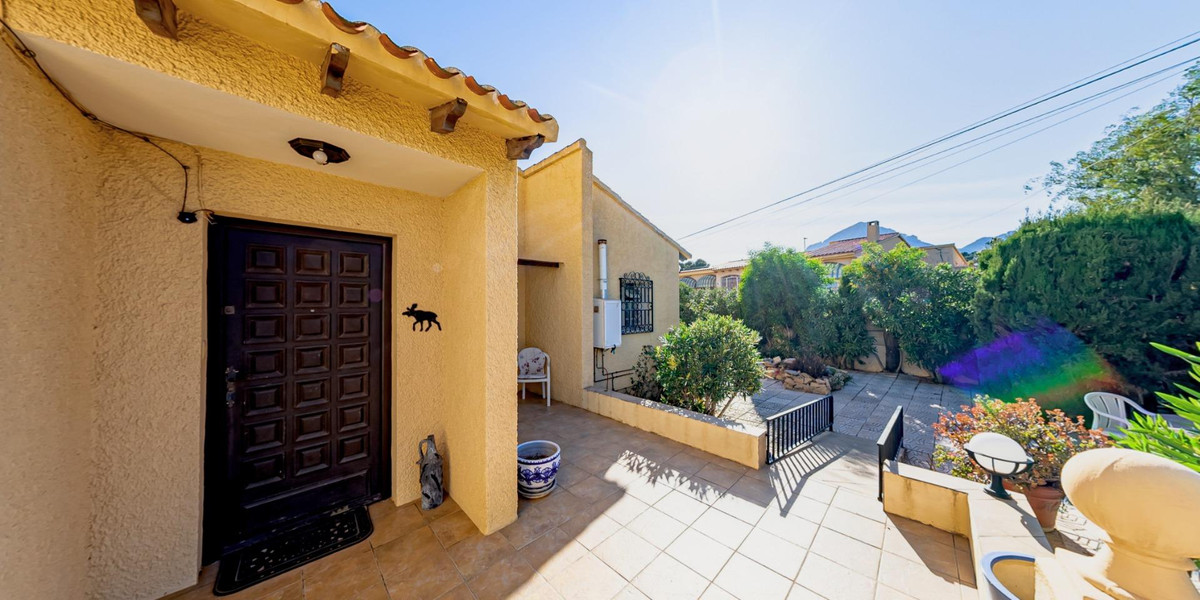 Se vende Villa - Chalet de 8 dormitorios en Costa Blanca, Alicante, España