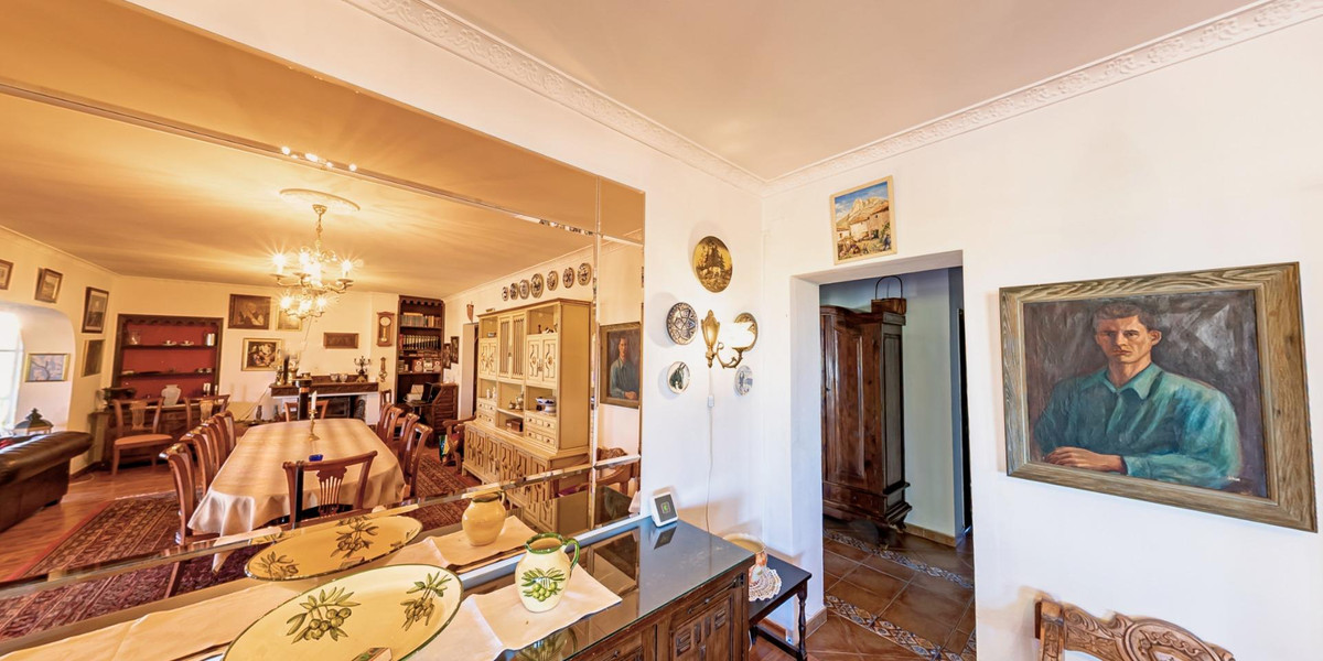 Se vende Villa - Chalet de 8 dormitorios en Costa Blanca, Alicante, España