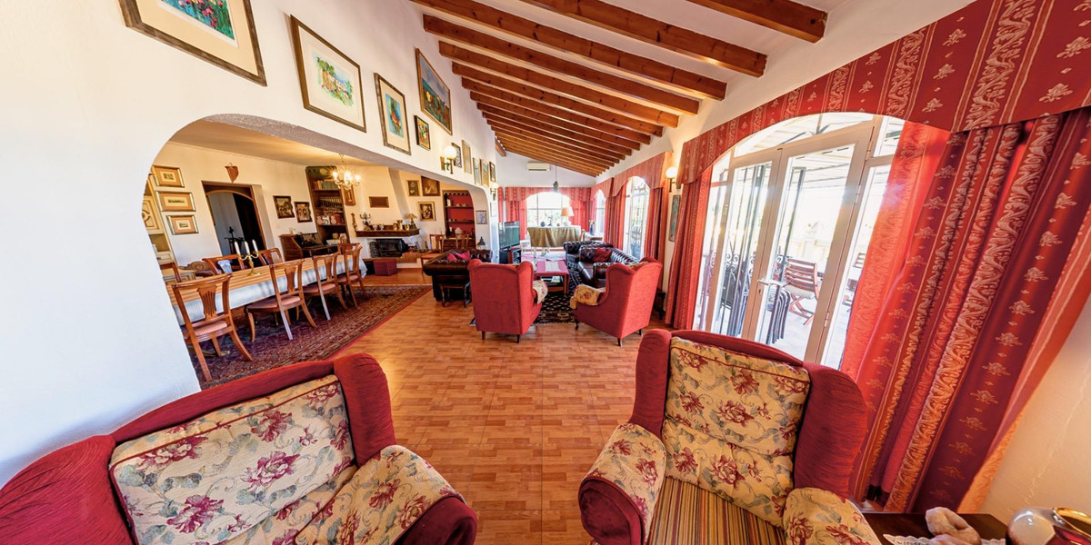 Se vende Villa - Chalet de 8 dormitorios en Costa Blanca, Alicante, España