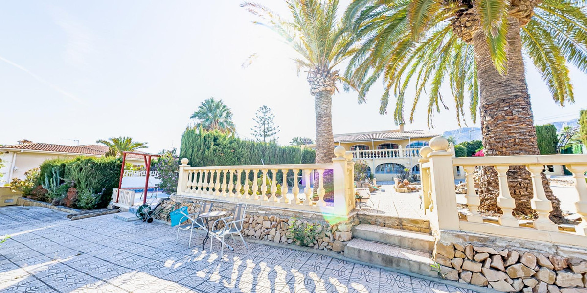 Se vende Villa - Chalet de 8 dormitorios en Costa Blanca, Alicante, España