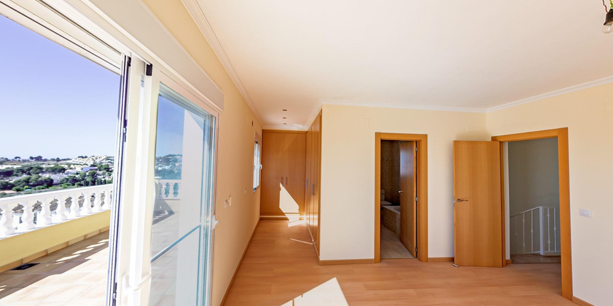 Se vende Villa - Chalet de 3 dormitorios en Costa Blanca, Alicante, España