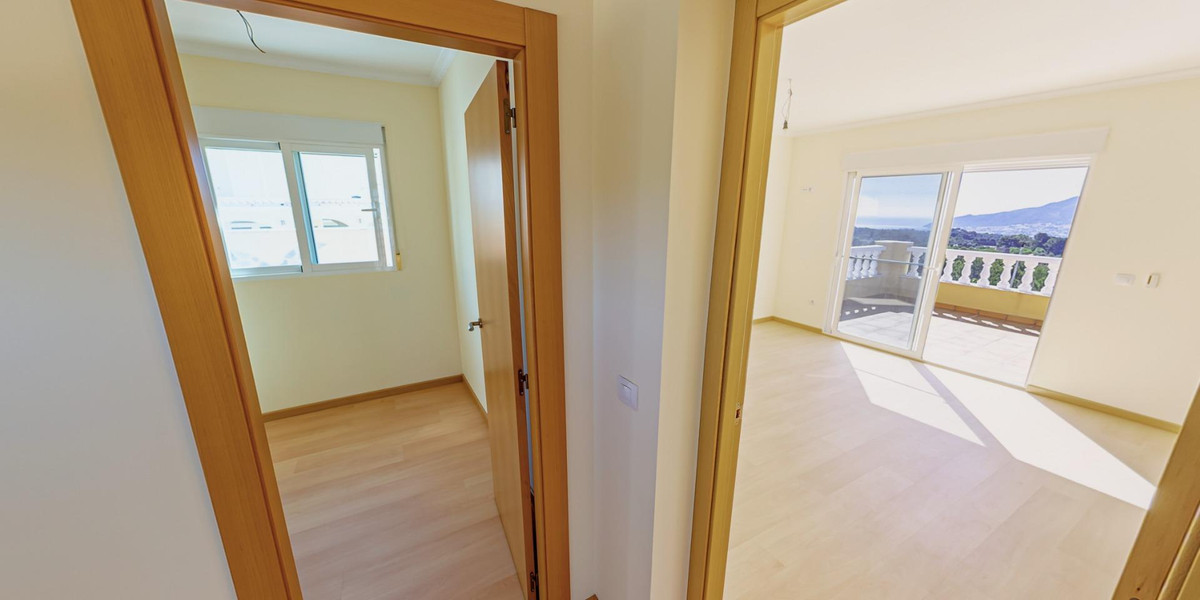 Se vende Villa - Chalet de 3 dormitorios en Costa Blanca, Alicante, España