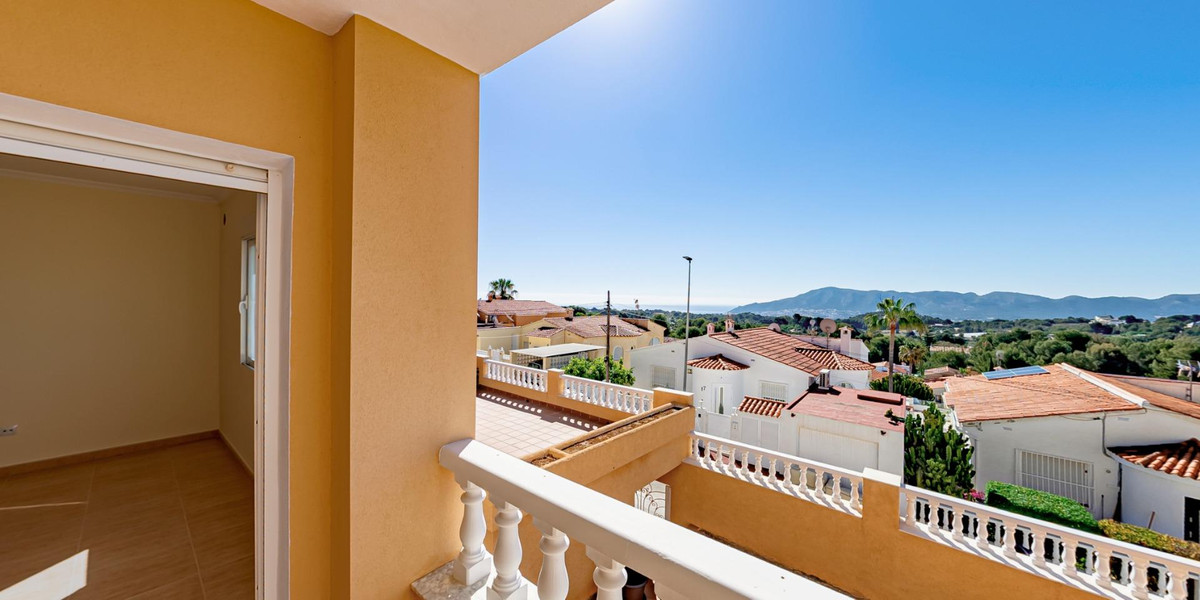 Se vende Villa - Chalet de 3 dormitorios en Costa Blanca, Alicante, España