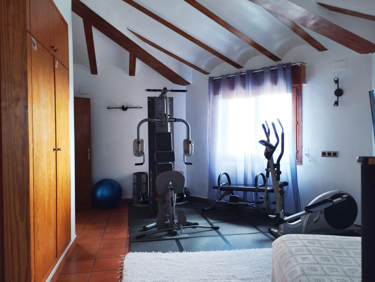 Se vende Villa - Chalet de 4 dormitorios en Costa Blanca, Alicante, España