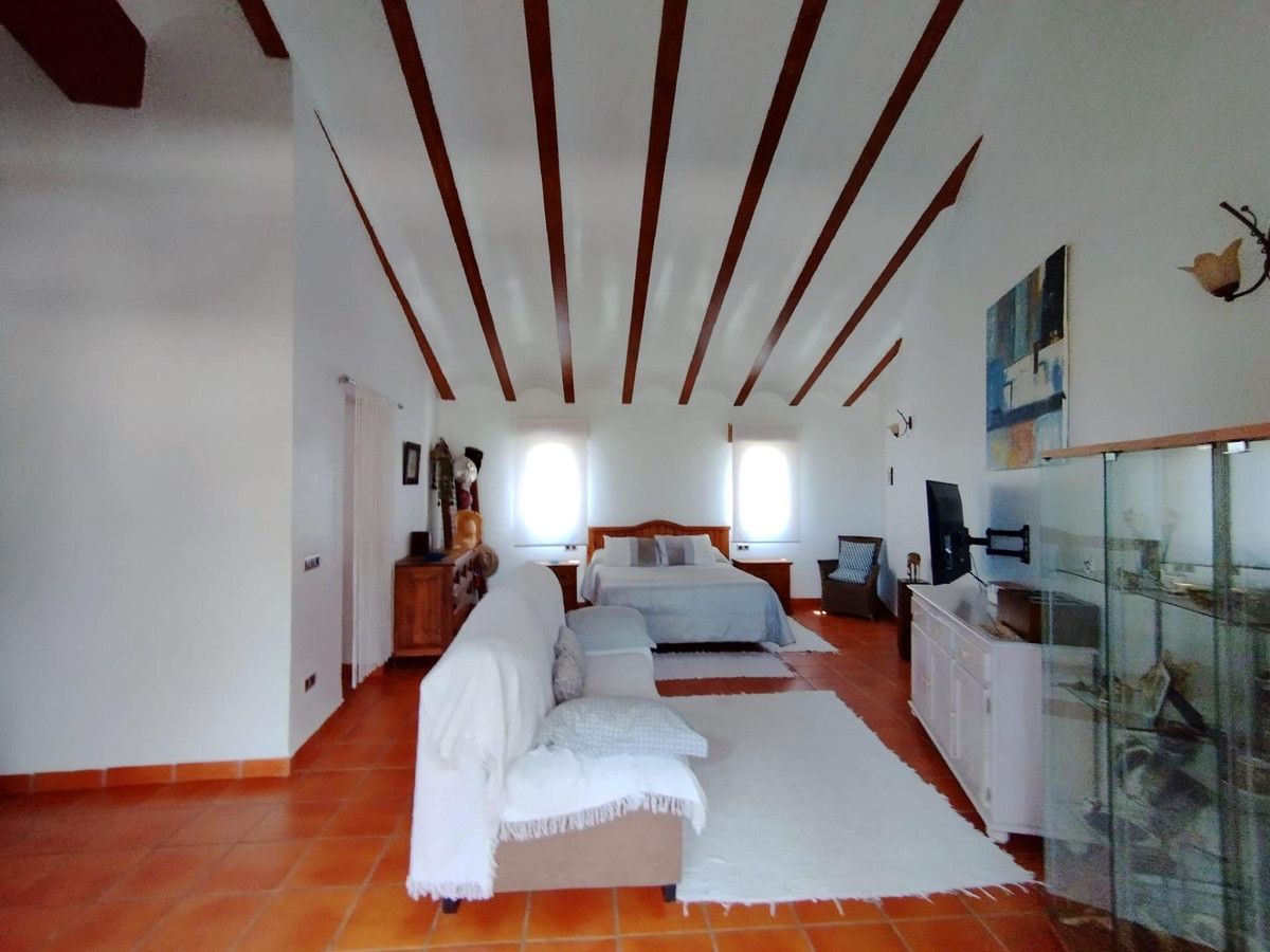 Se vende Villa - Chalet de 4 dormitorios en Costa Blanca, Alicante, España