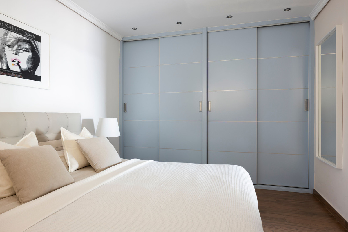 2 Bed Apartment for sale in Puerto Banús Costa Del Sol, Málaga, Spain