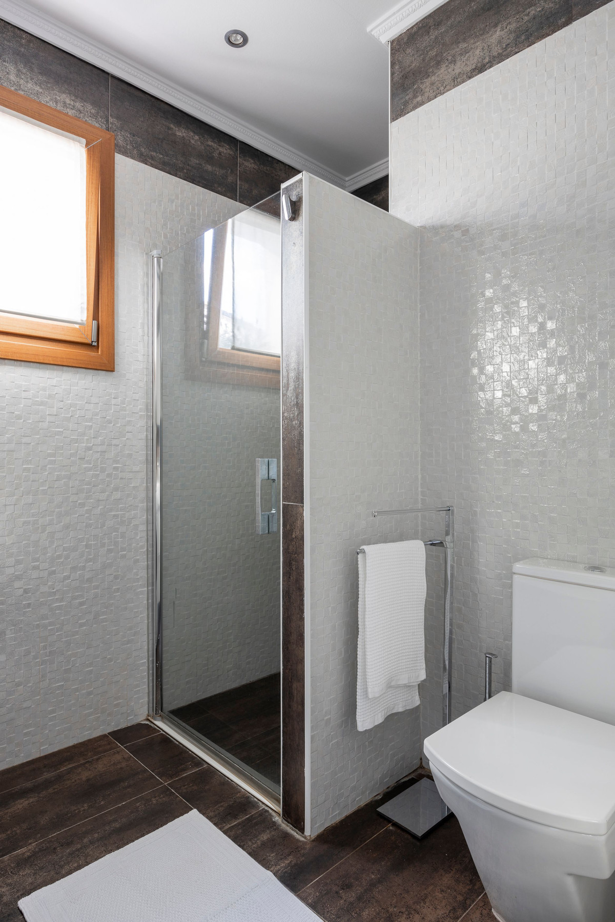 2 Bed Apartment for sale in Puerto Banús Costa Del Sol, Málaga, Spain