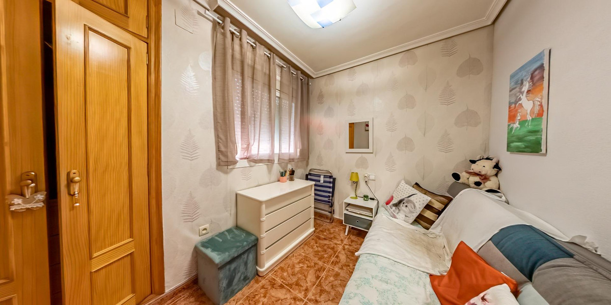 2 Bed Apartment for sale in Benidorm Costa Blanca, Alicante, Spain