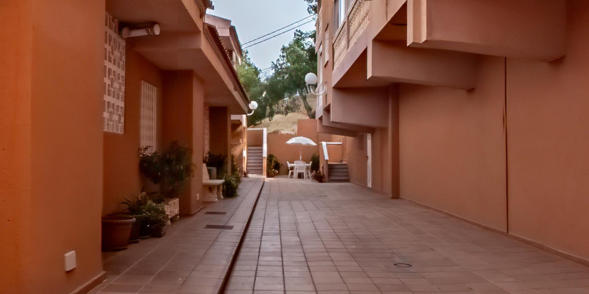 2 Bed Apartment for sale in Benidorm Costa Blanca, Alicante, Spain