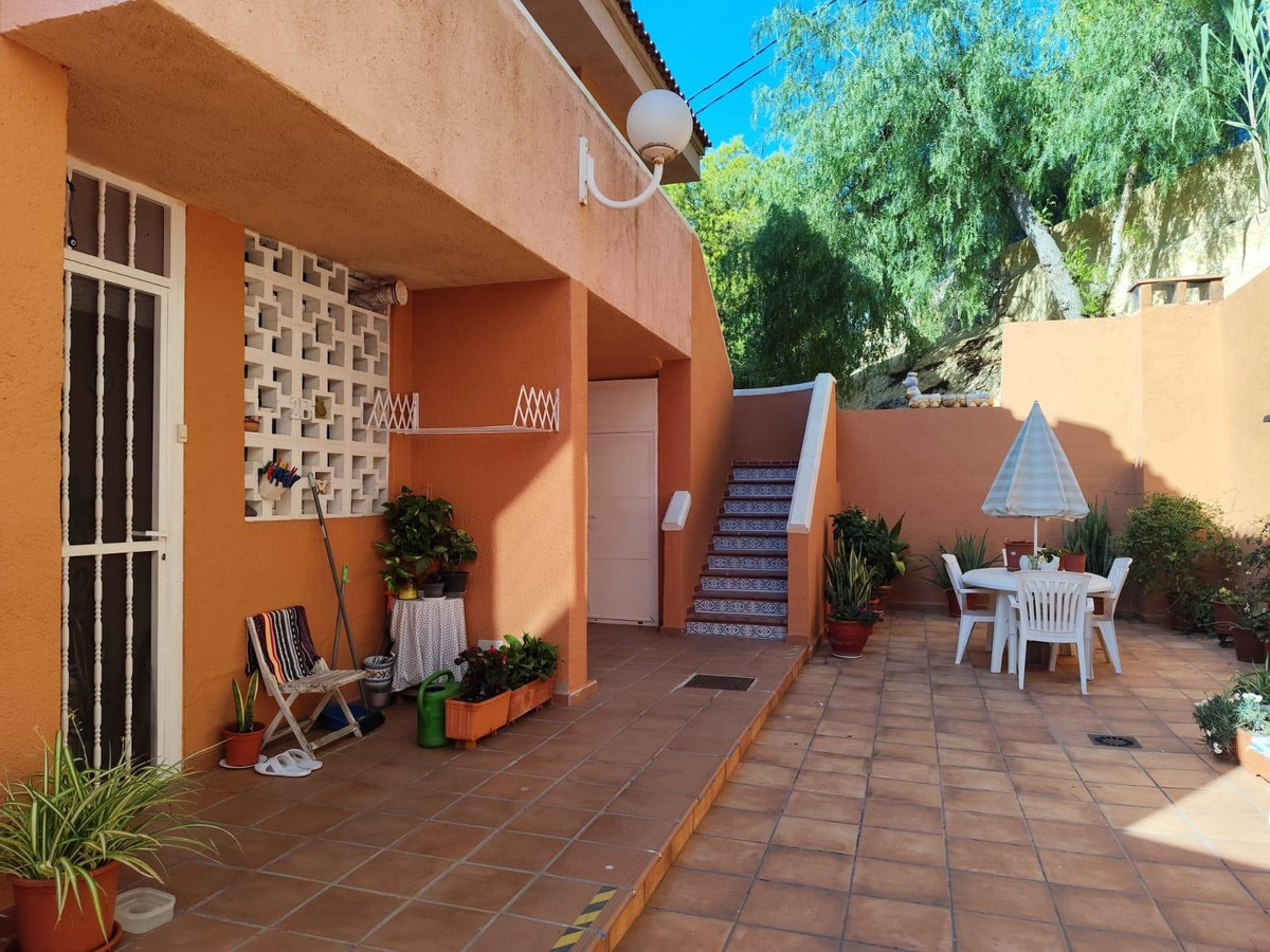 2 Bed Apartment for sale in Benidorm Costa Blanca, Alicante, Spain