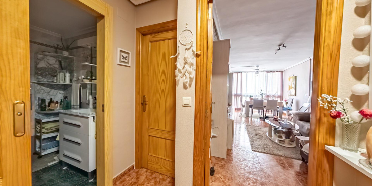 2 Bed Apartment for sale in Benidorm Costa Blanca, Alicante, Spain