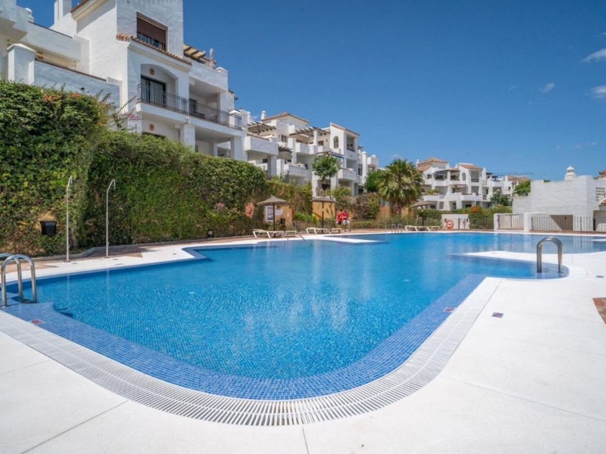 Se vende Ático de 2 dormitorios en Costa Del Sol, Cadiz, España