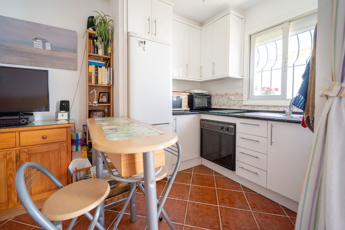 Se vende Pareada de 2 dormitorios en Costa Del Sol, Málaga, España