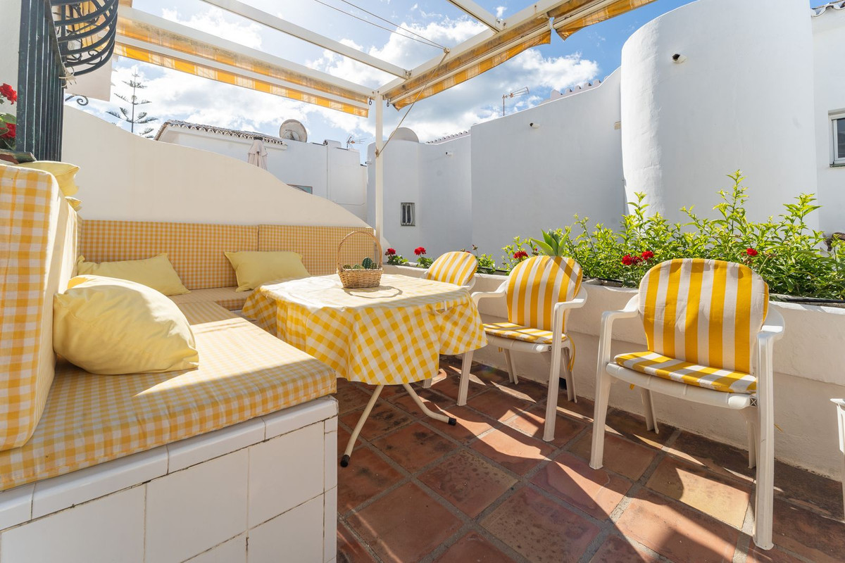 Se vende Pareada de 2 dormitorios en Costa Del Sol, Málaga, España