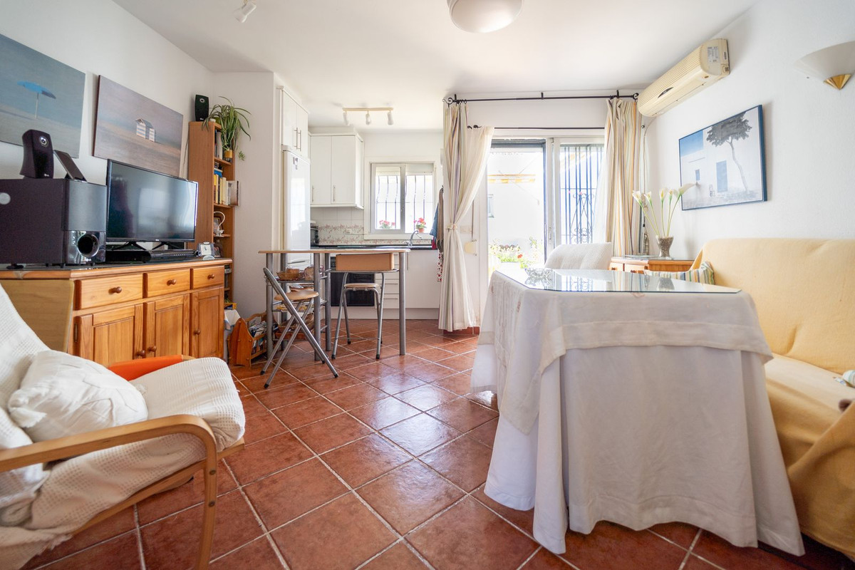Se vende Pareada de 2 dormitorios en Costa Del Sol, Málaga, España