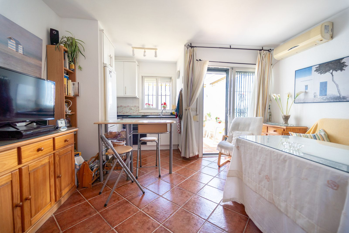 Se vende Pareada de 2 dormitorios en Costa Del Sol, Málaga, España