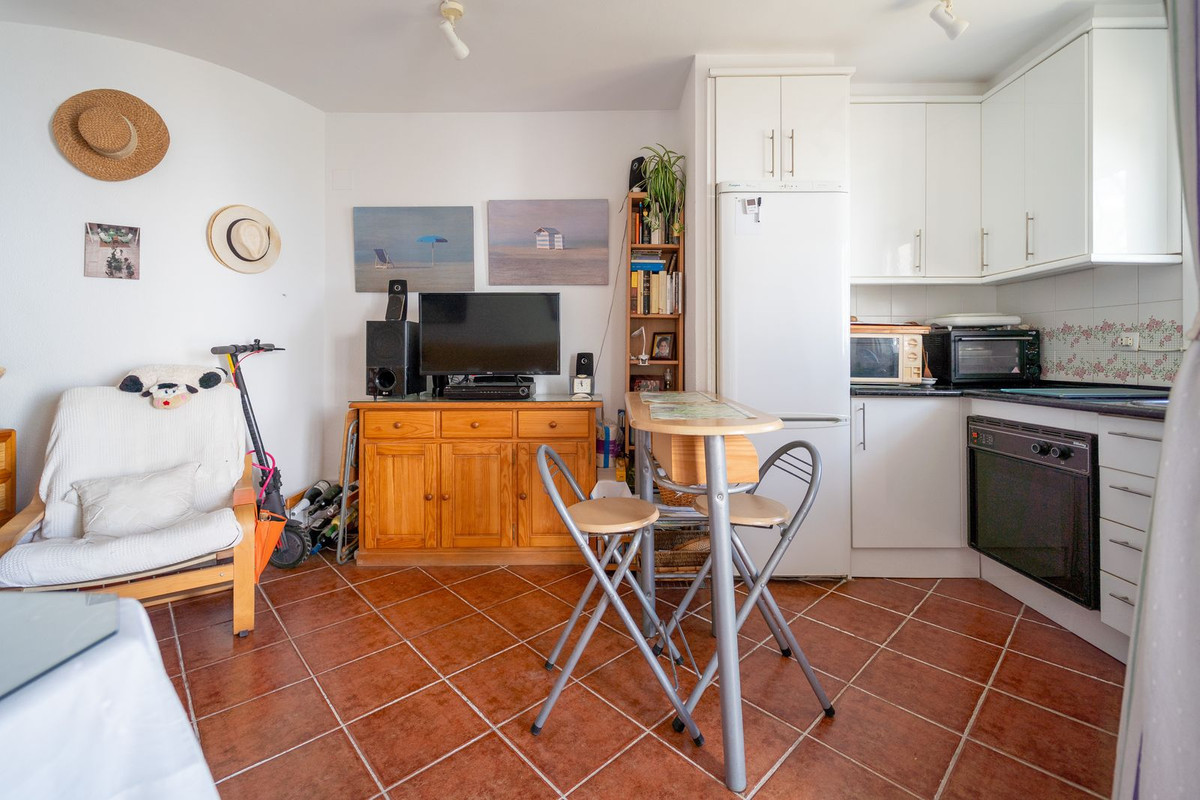Se vende Pareada de 2 dormitorios en Costa Del Sol, Málaga, España