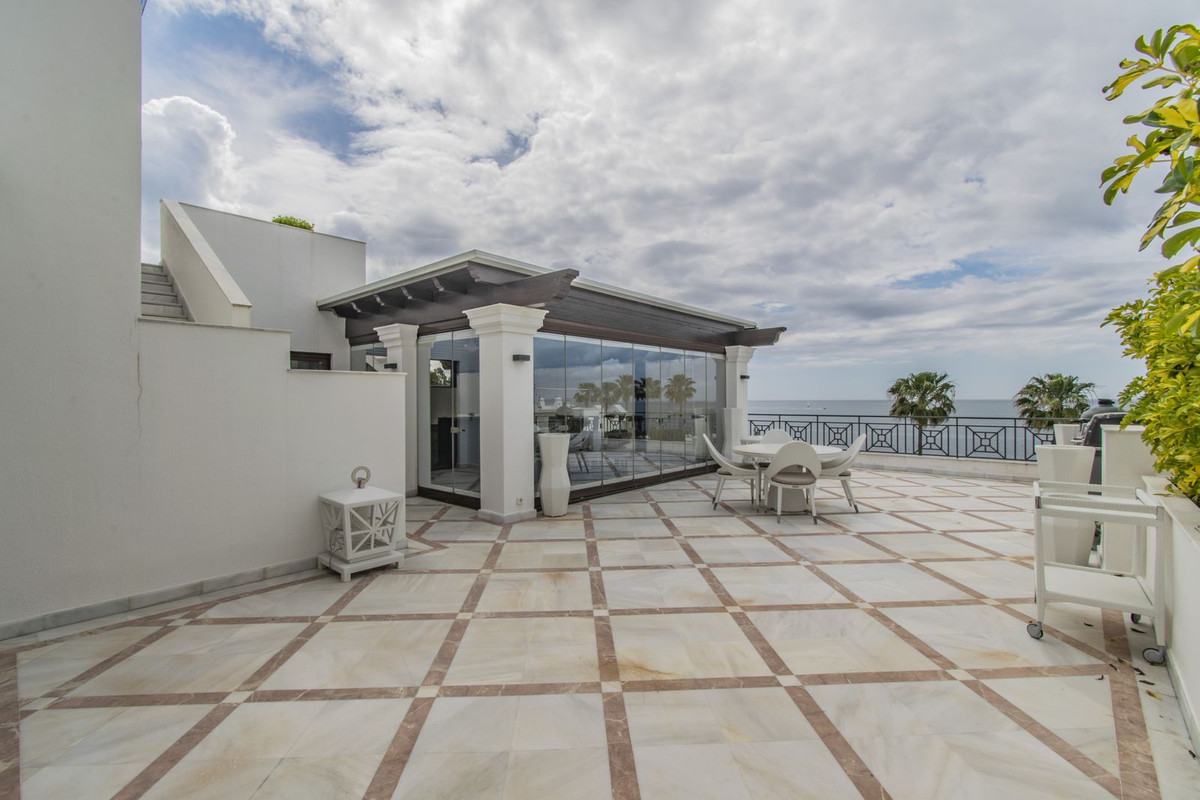 Se vende Ático de 5 dormitorios en Costa Del Sol, Málaga, España
