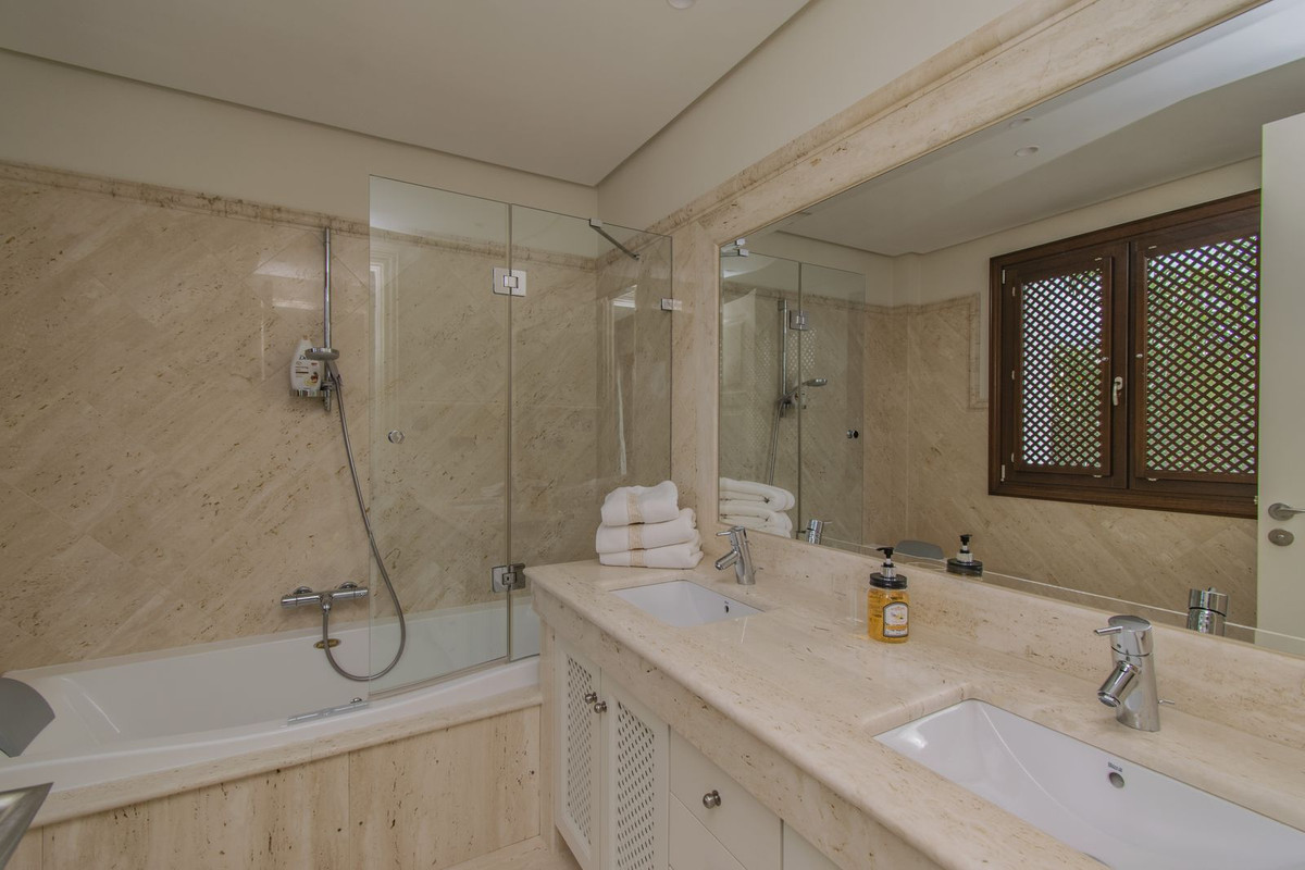 Se vende Ático de 5 dormitorios en Costa Del Sol, Málaga, España