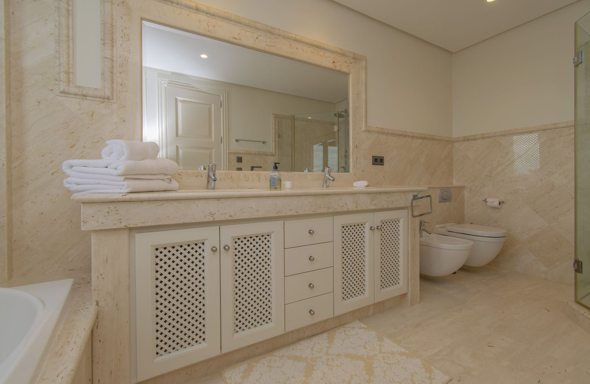 Se vende Ático de 5 dormitorios en Costa Del Sol, Málaga, España