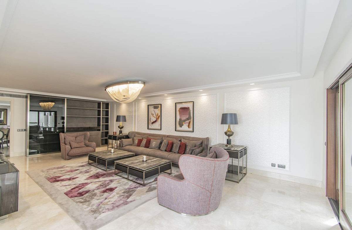 Se vende Ático de 5 dormitorios en Costa Del Sol, Málaga, España
