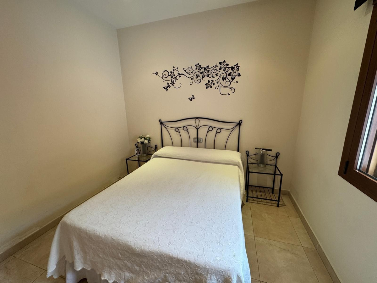 4 Bed Townhouse for sale in Benalmadena Costa Costa Del Sol, Málaga, Spain