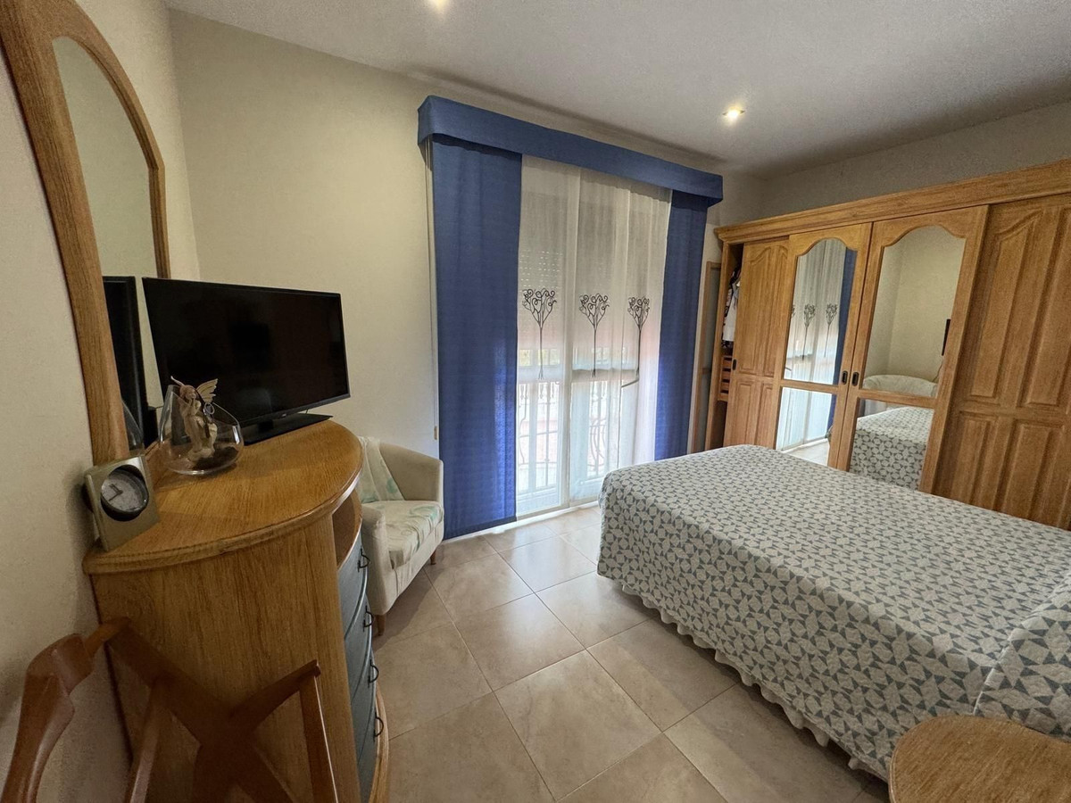4 Bed Townhouse for sale in Benalmadena Costa Costa Del Sol, Málaga, Spain