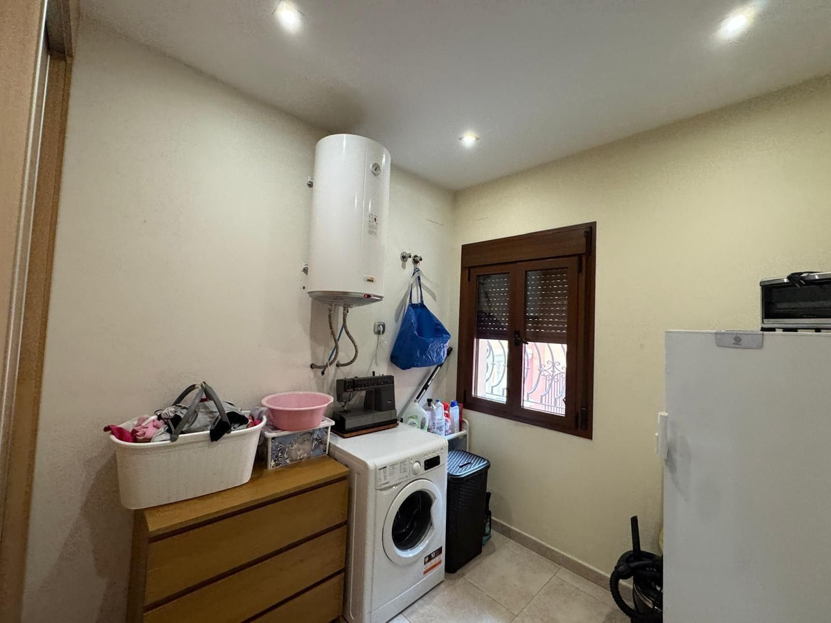 4 Bed Townhouse for sale in Benalmadena Costa Costa Del Sol, Málaga, Spain
