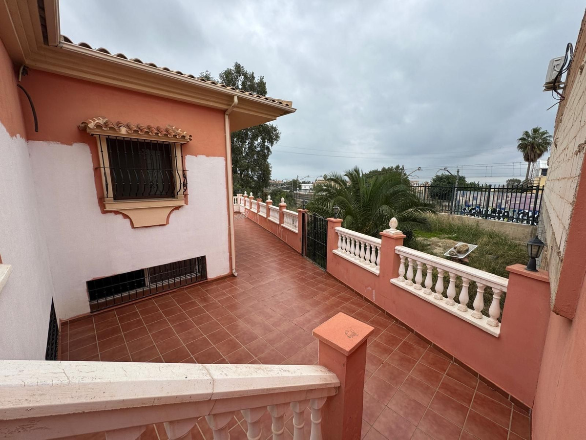 4 Bed Townhouse for sale in Benalmadena Costa Costa Del Sol, Málaga, Spain