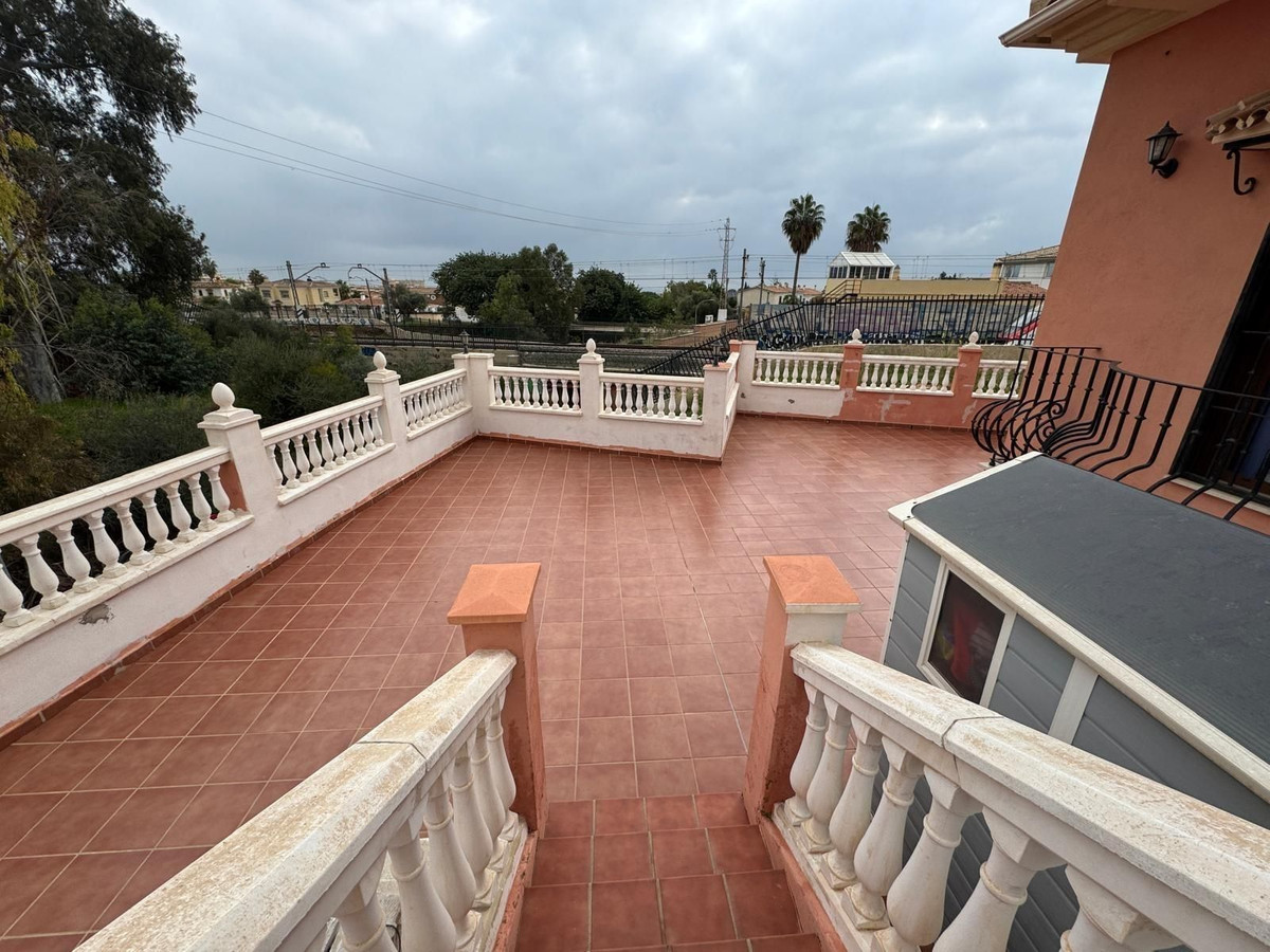 4 Bed Townhouse for sale in Benalmadena Costa Costa Del Sol, Málaga, Spain
