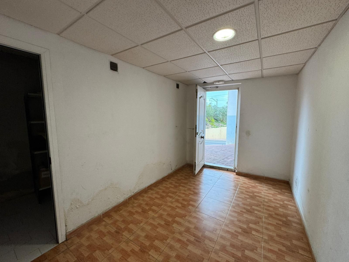 4 Bed Townhouse for sale in Benalmadena Costa Costa Del Sol, Málaga, Spain