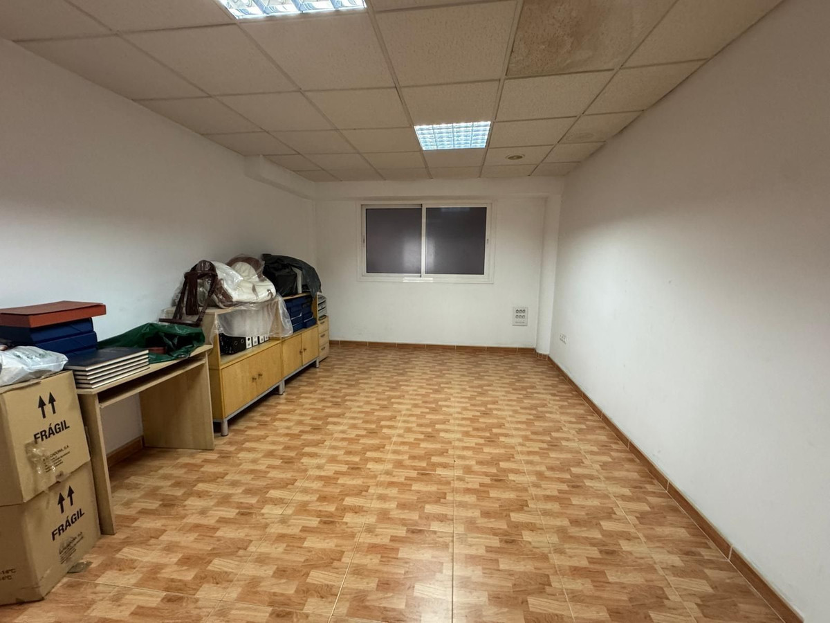 4 Bed Townhouse for sale in Benalmadena Costa Costa Del Sol, Málaga, Spain