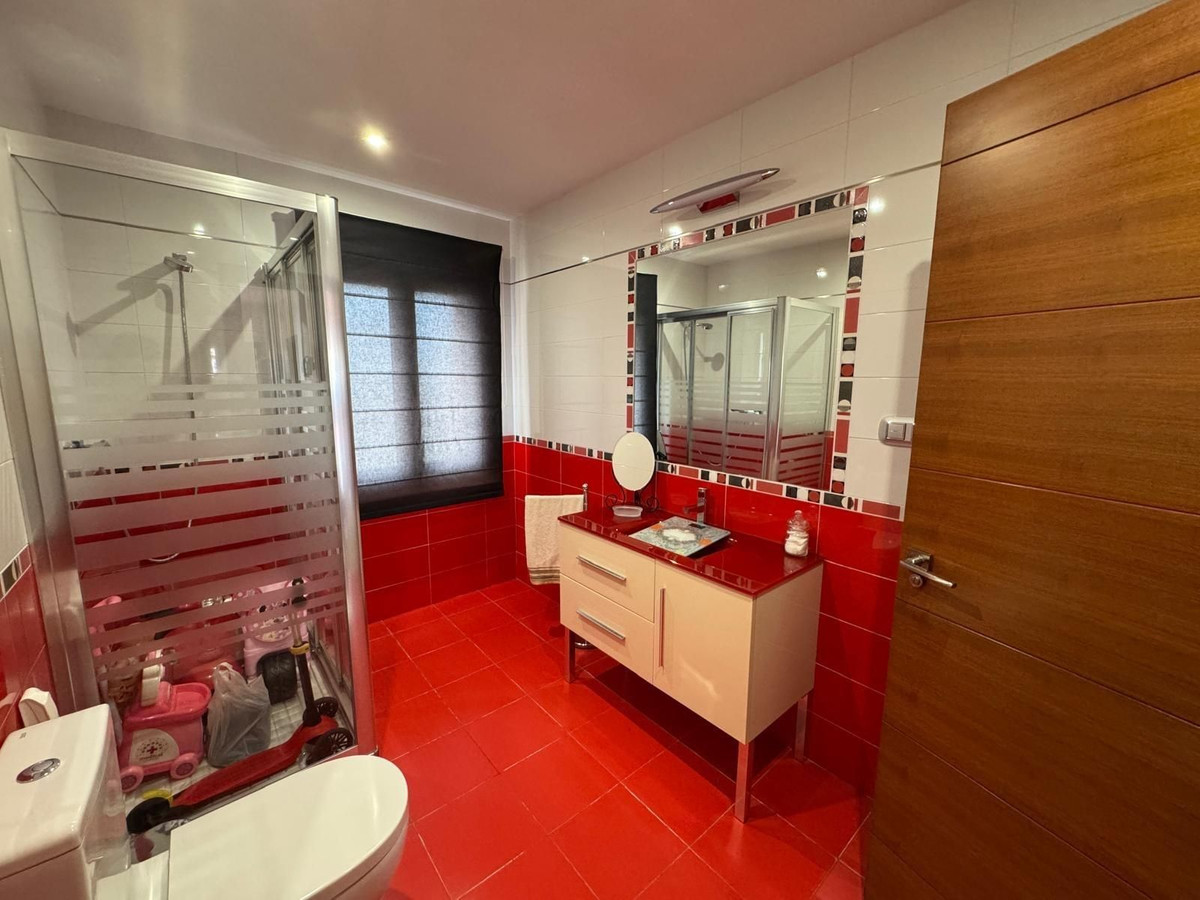 4 Bed Townhouse for sale in Benalmadena Costa Costa Del Sol, Málaga, Spain