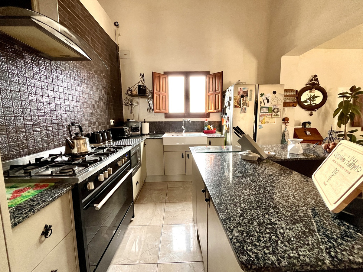 3 Bed Townhouse for sale in Dolores Costa Blanca, Alicante, Spain