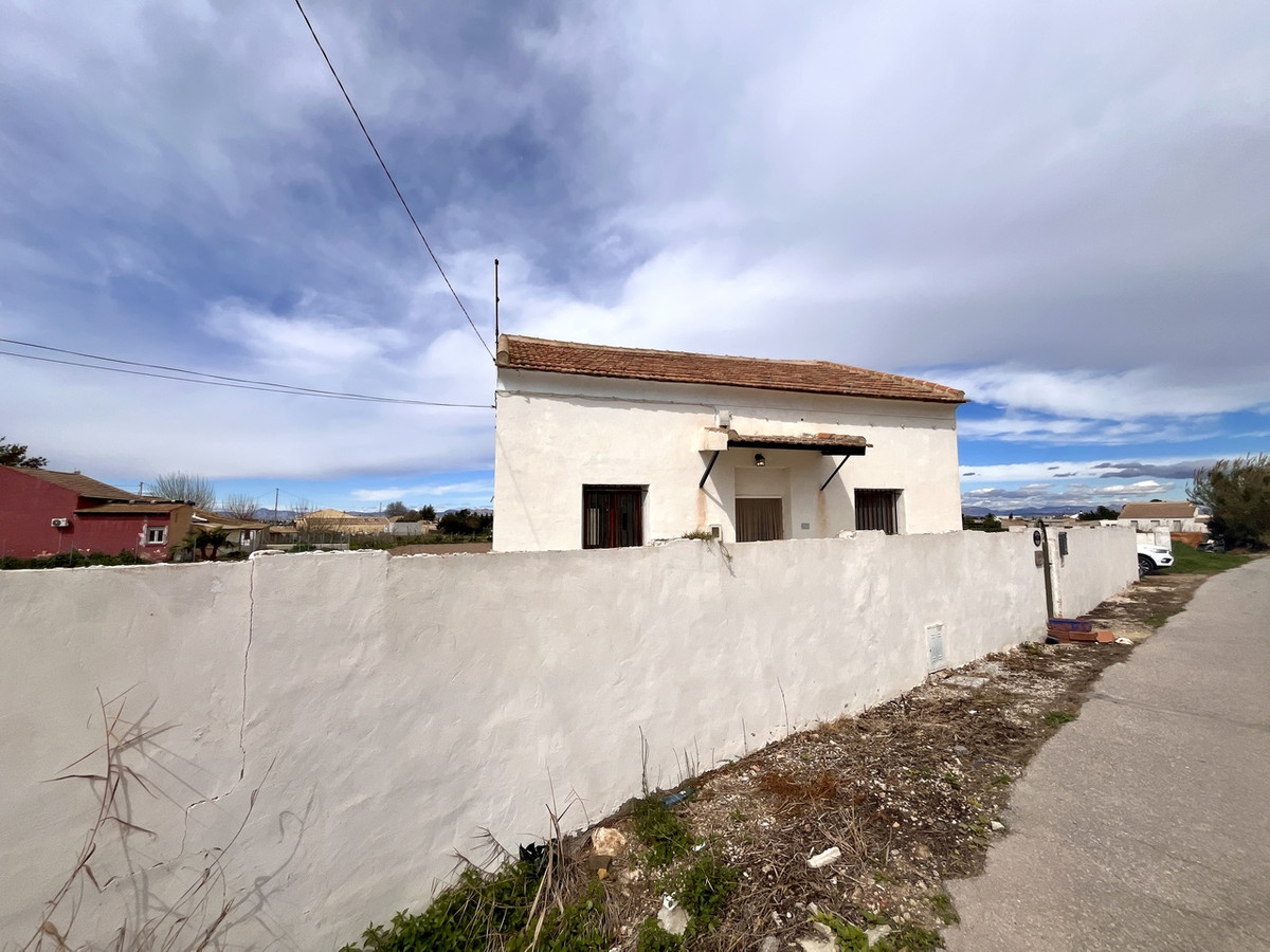 3 Bed Townhouse for sale in Dolores Costa Blanca, Alicante, Spain