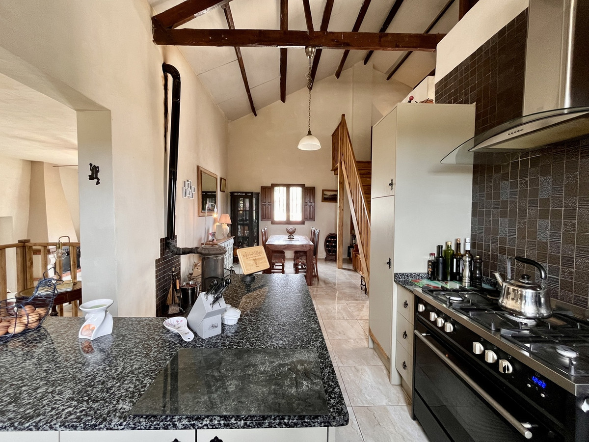 3 Bed Townhouse for sale in Dolores Costa Blanca, Alicante, Spain