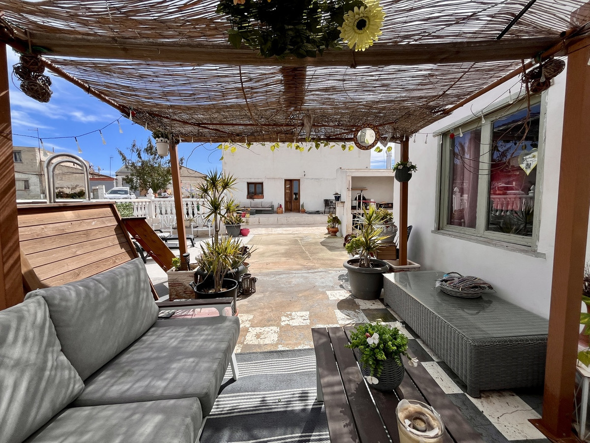 3 Bed Townhouse for sale in Dolores Costa Blanca, Alicante, Spain